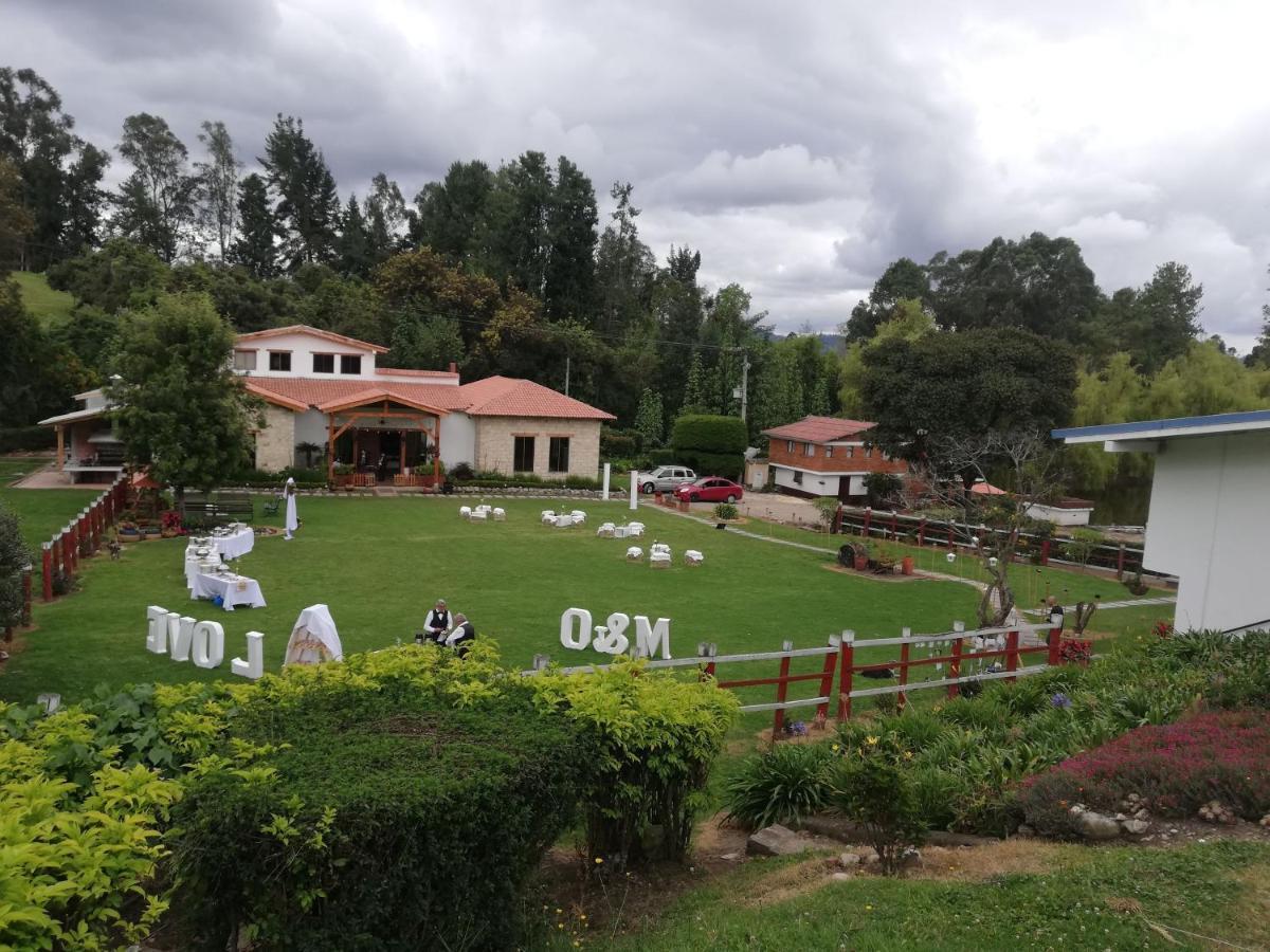 Hacienda Moncora, Un Lugar Hermoso Para Toda La Familia Y Los Amigos Βίλα El Rosal Εξωτερικό φωτογραφία